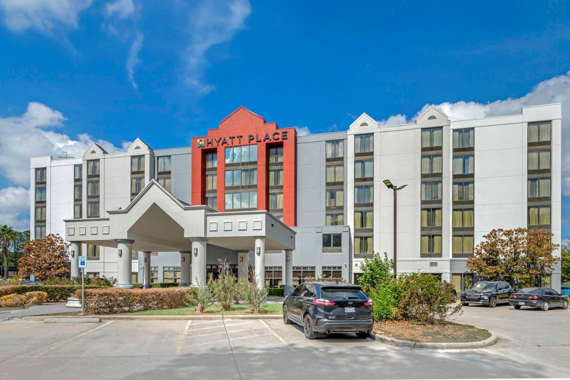 Hyatt Place Houston-North Exterior photo